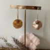 boucles d'oreilles en nacre rose – Image 2